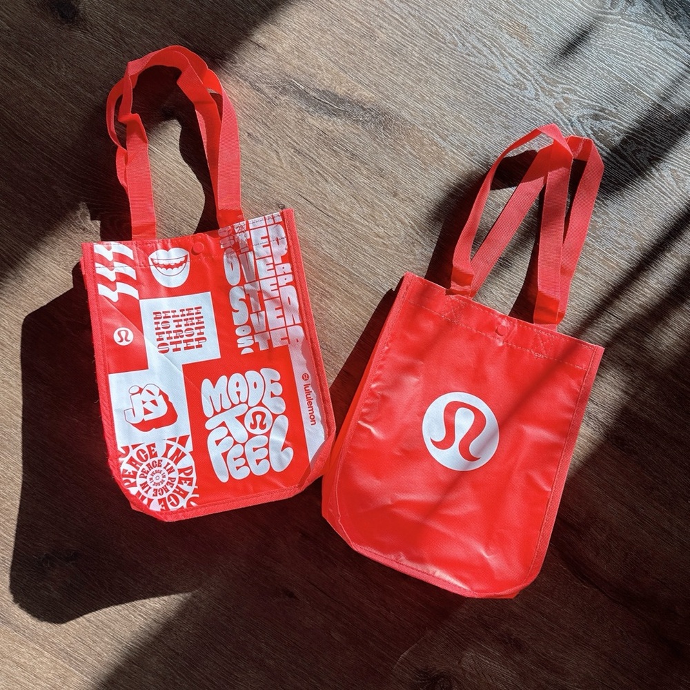 lululemon Shopper Tote Gift Bags - 2026 New Year Exclusive - Bundle of 2